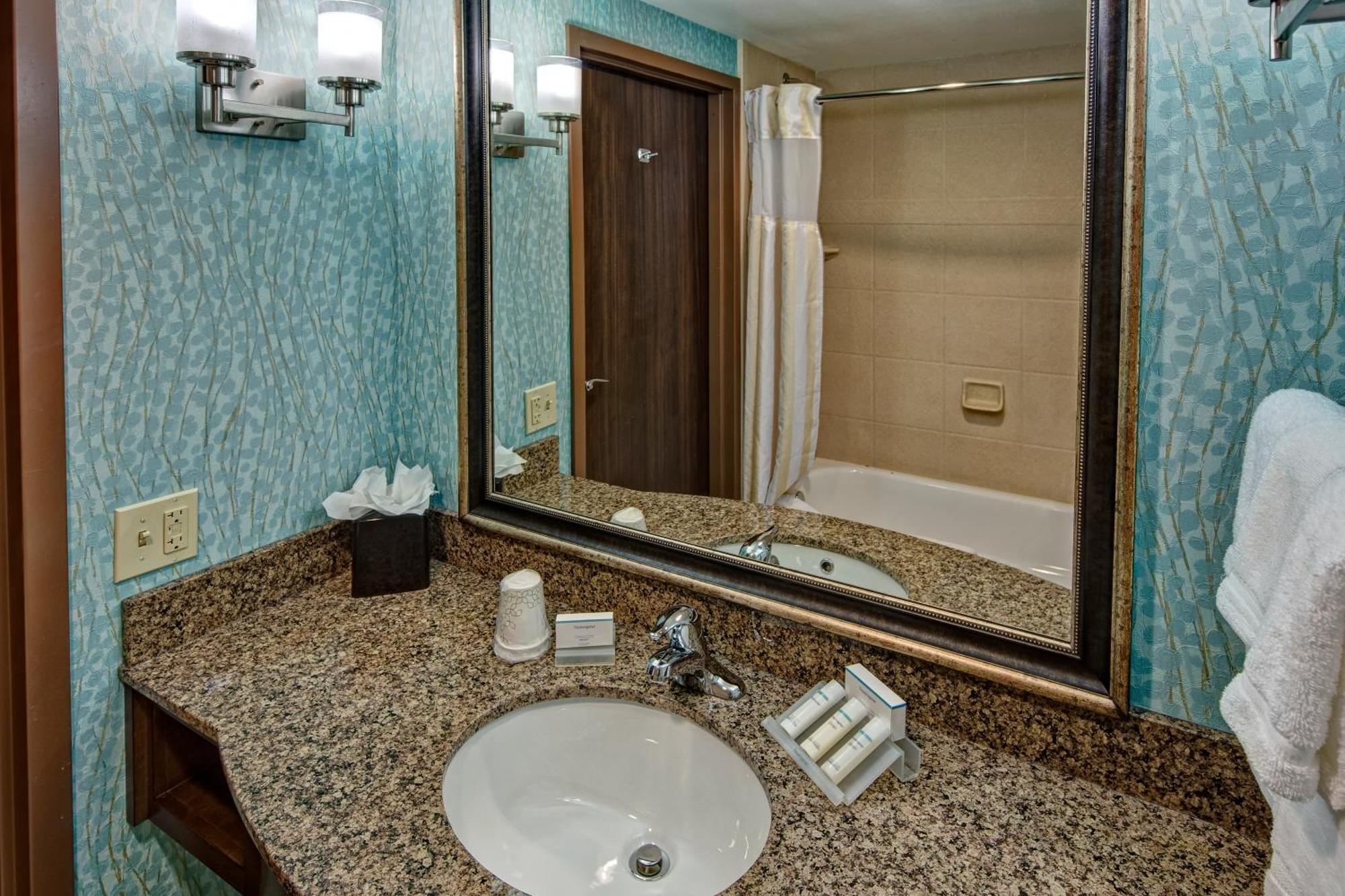Hilton Garden Inn Midtown Τούλσα Εξωτερικό φωτογραφία